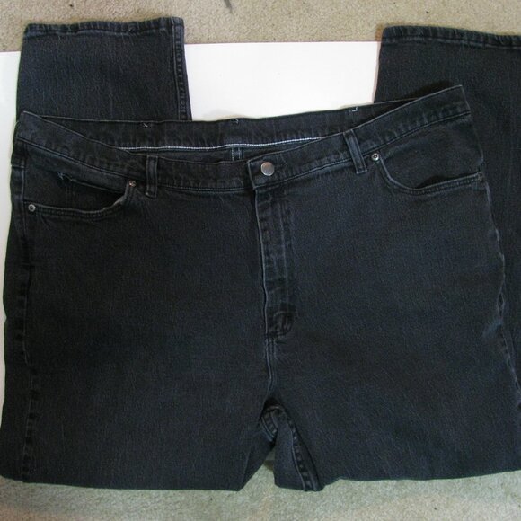 chic Denim - Chic Jeans Plus Size 26W Petite 26 Black Heavyweight Denim Straight Leg Short